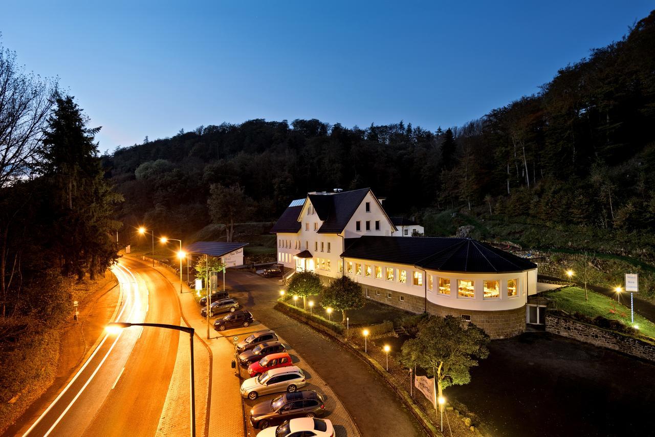Hotel "Am Bergpark" Neue Drusel Kassel Exterior foto